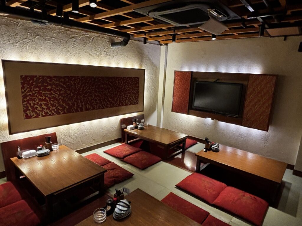 掘りごたつ座敷席